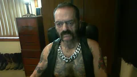 leathergreaser online show from March 2025 08:42:02 PM