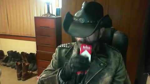 leathergreaser online show from April 2026 07:20:01 PM