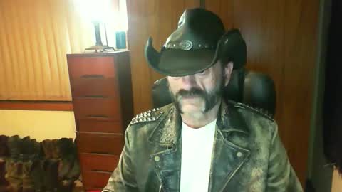 leathergreaser online show from May 2026 11:39:01 AM