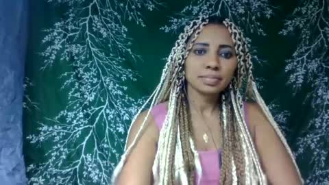 leatianaa online show from July 2026 10:38:01 PM