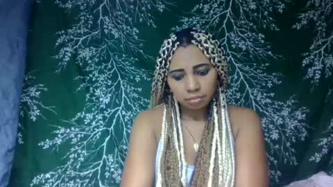 leatianaa online show from July 2026 11:22:01 PM