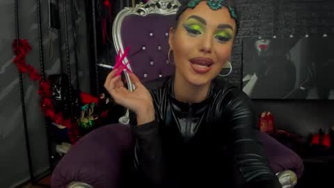 Snapshot of leavonnouire chatting on January 2025 03:23:02 AM Lea online show from January 2025 03:23:02 AM