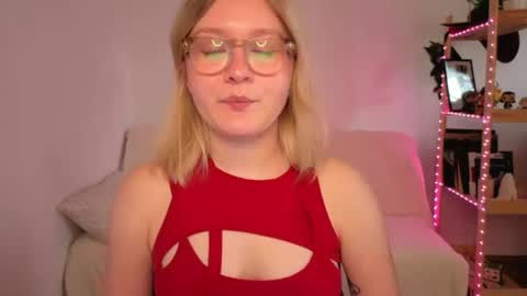 Ellie online show from July 2026 07:04:02 AM