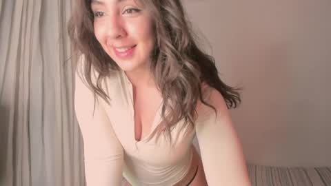 Dani  online show from May 2026 06:51:02 AM