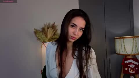 Snapshot of leeannepizzini chatting on January 2026 06:17:02 AM Jasmine online show from January 2026 06:17:02 AM