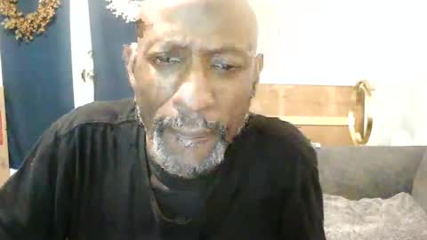 Ebony DeafGuy online show from June 2026 08:06:01 AM