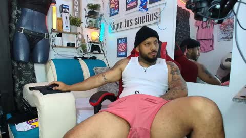 leenar_key online show from April 2026 10:48:01 AM