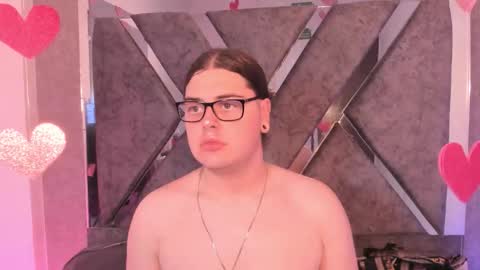 leenox online show from February 2026 12:18:02 AM