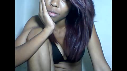 leeromi online show from May 2026 06:27:02 PM