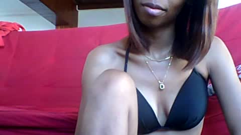 Snapshot of leeromi chatting on August 2026 04:44:02 AM leeromi online show from August 2026 04:44:02 AM