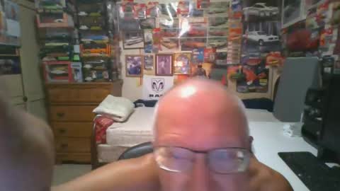 leezimmerman200 online show from April 2026 09:13:01 AM