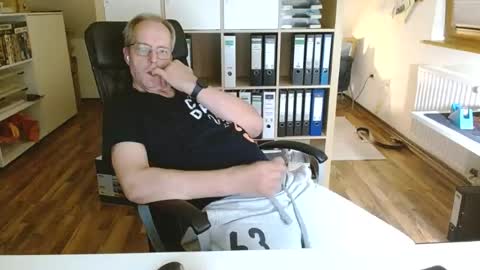 Dave online show from July 2026 10:24:02 PM