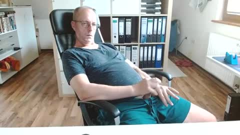 Dave online show from July 2026 06:16:02 PM