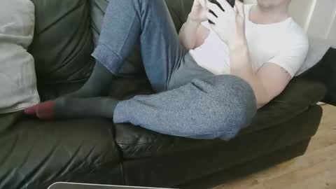 UK lover online show from April 2026 10:24:02 AM