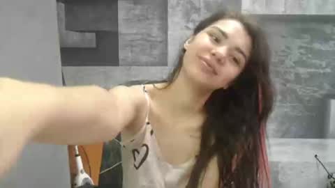 Liya online show from May 2026 04:42:02 AM