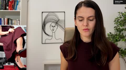 Snapshot of legswattitude chatting on January 2026 11:37:02 AM Elle online show from January 2026 11:37:02 AM