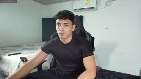  Lei  online show from February 2025 07:17:01 PM