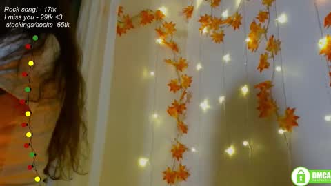 hey Im Leia and I love rock  online show from October 2025 07:01:02 PM