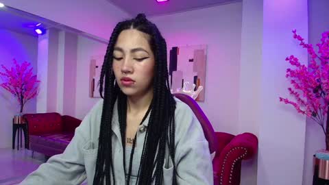 Leia.  online show from January 2025 11:15:02 AM