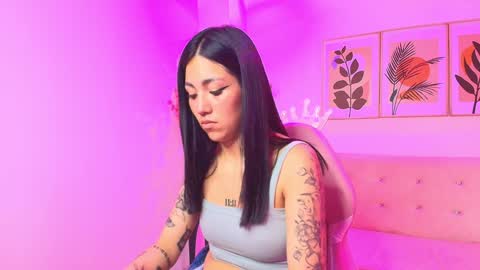 Leia.  online show from February 2025 06:24:02 AM