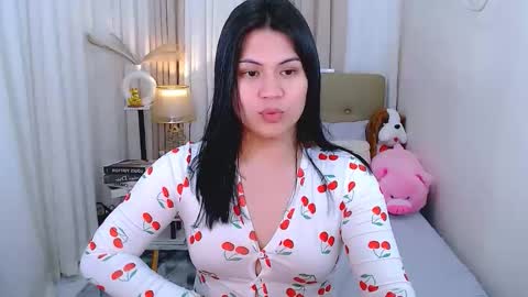 Snapshot of leighcortesi chatting on November 2025 01:54:02 PM Cailey online show from November 2025 01:54:02 PM