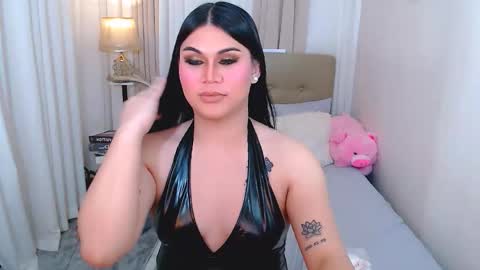 Snapshot of leighcortesi chatting on December 2025 02:39:01 AM Cailey online show from December 2025 02:39:01 AM