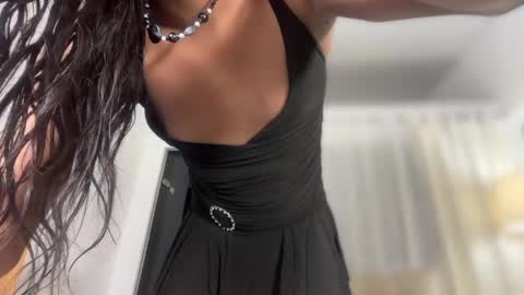 Leila     online show from May 2026 12:48:02 AM