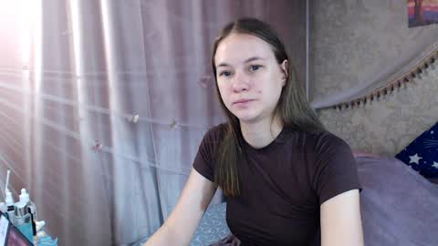 Snapshot of leila_bambi chatting on April 2026 05:54:01 PM leila_bambi online show from April 2026 05:54:01 PM