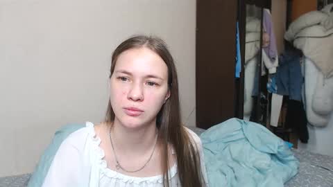 Snapshot of leila_bambi_ chatting on February 2025 12:16:01 AM leila_bambi_ online show from February 2025 12:16:01 AM