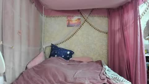 Snapshot of leila_bambi_ chatting on March 2026 11:48:02 AM leila_bambi_ online show from March 2026 11:48:02 AM
