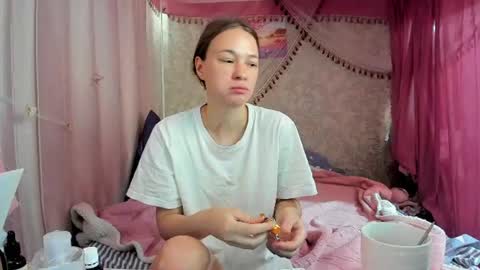 leila_bambi_ online show from July 2026 01:54:01 AM