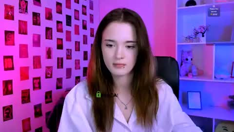 Leila online show from July 2026 06:54:01 PM