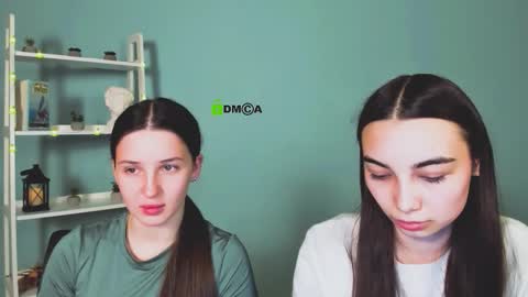 Snapshot of leila_viper_ chatting on December 2025 01:27:02 PM leila_viper_ online show from December 2025 01:27:02 PM