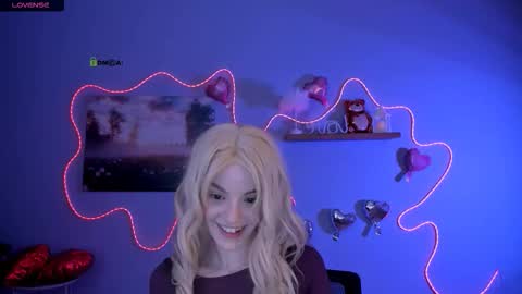 Snapshot of leila_viper_ chatting on February 2026 08:51:01 PM leila_viper_ online show from February 2026 08:51:01 PM