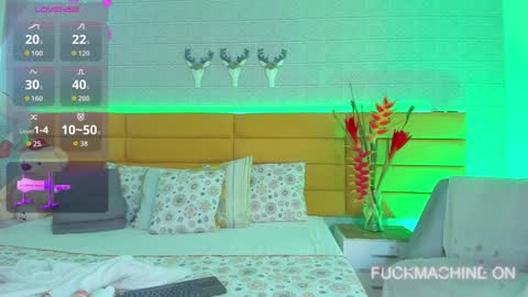   online show from September 2025 08:30:01 PM