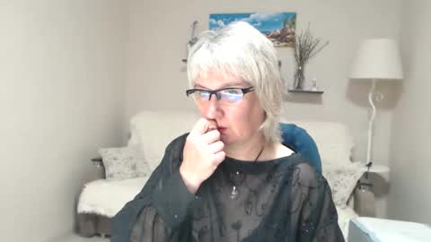 Snapshot of leilamays chatting on May 2026 05:14:01 AM Leila Kinky online show from May 2026 05:14:01 AM