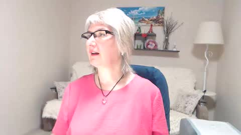 Snapshot of leilamays chatting on May 2026 03:02:01 AM Leila Kinky online show from May 2026 03:02:01 AM