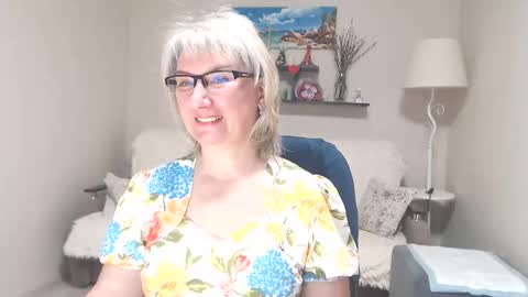 Snapshot of leilamays chatting on May 2026 06:08:02 AM Leila Kinky online show from May 2026 06:08:02 AM