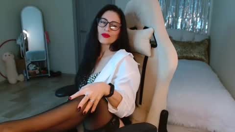 Snapshot of leilamurray chatting on February 2025 10:05:02 AM leilamurray online show from February 2025 10:05:02 AM