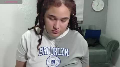 leilasosexy online show from June 2026 01:23:02 PM