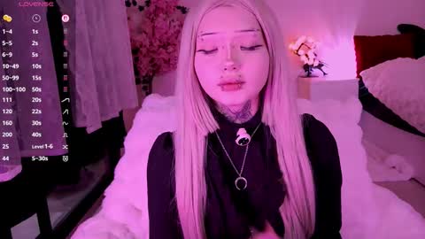 Snapshot of lein_bone chatting on February 2026 12:21:01 AM Lein online show from February 2026 12:21:01 AM