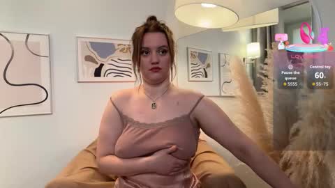 Snapshot of lela_ryan chatting on October 2025 01:45:02 PM Lela online show from October 2025 01:45:02 PM