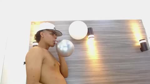 lelehott01 online show from June 2026 02:22:02 AM