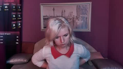 Snapshot of lena_paulles chatting on February 2025 03:49:01 PM Lena online show from February 2025 03:49:01 PM