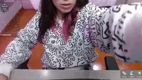 Lena online show from September 2025 08:47:02 PM