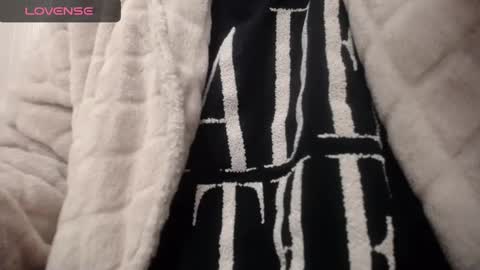 lenagolden online show from January 2025 01:36:02 PM