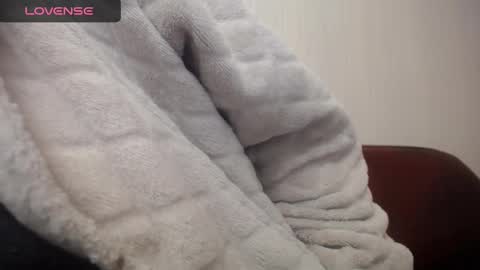 lenagolden online show from January 2025 02:58:02 AM