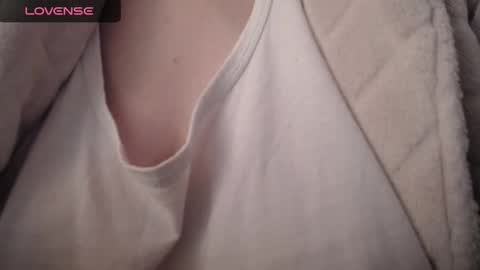 lenagolden online show from February 2025 11:01:02 AM