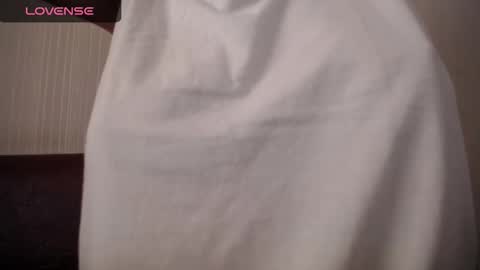 lenagolden online show from October 2025 09:50:02 AM