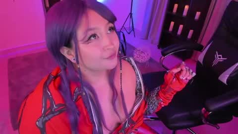 Lenna Kang online show from April 2026 05:37:01 PM